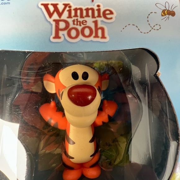 Funko Disney Winnie the Pooh Mini Vinyls Tigger Vinyl Figure w Box Collectible - Picture 6 of 6